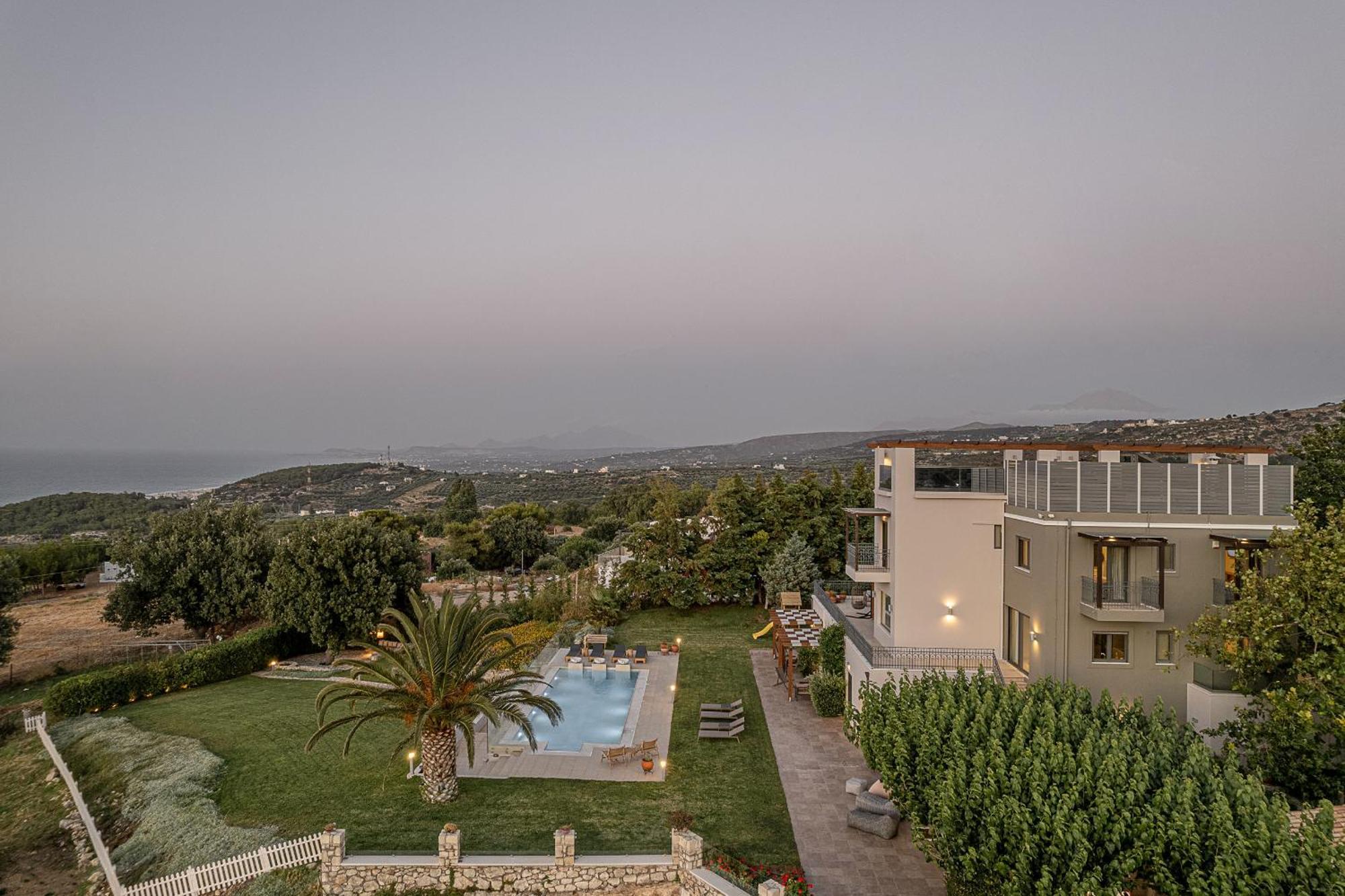 Villa Heora - The Floating Residence Tria Monastiria Exterior photo