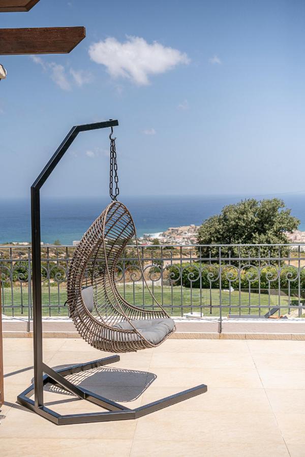 Villa Heora - The Floating Residence Tria Monastiria Exterior photo
